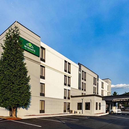 Hotel Wingate By Wyndham Fishkill Exterior foto